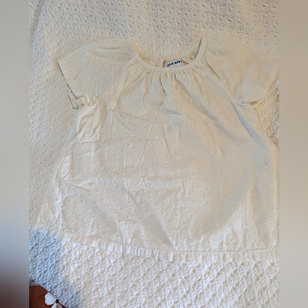 Creme dress shirt